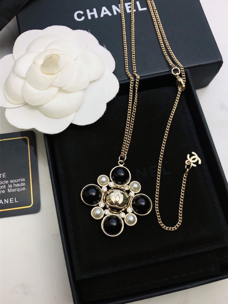 Ch**el necklaces